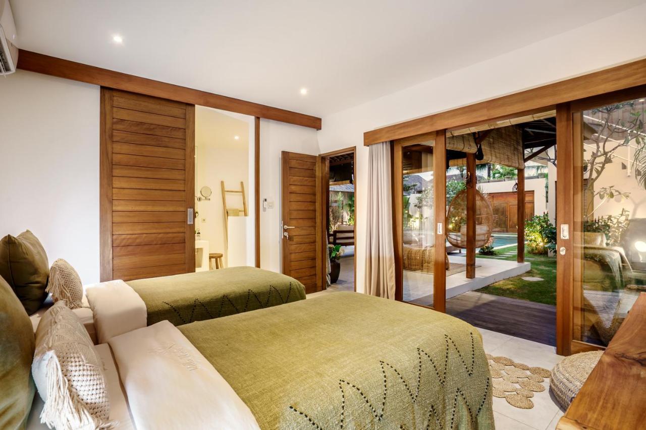 Villa Nabi By Alfred In Bali เซมินยัค ภายนอก รูปภาพ